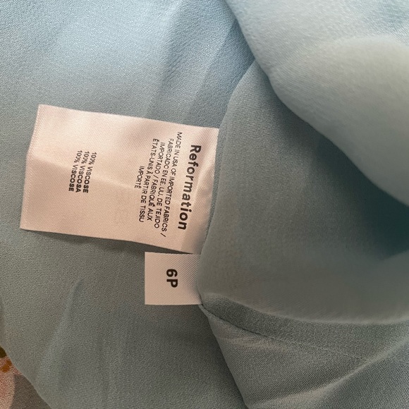 NWT! Reformation Enya  Dress  size:6P - Picture 13 of 13